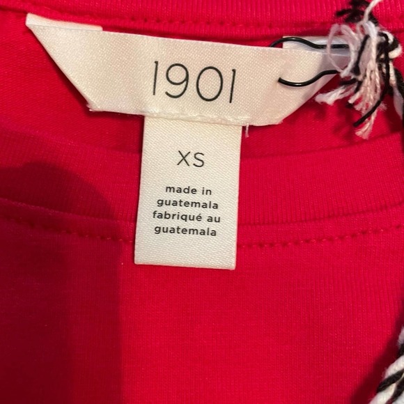 1901 Women's Red Bloom Short Flutter Sleeve Jewel Neck Cotton Blend Blouse sz XS - Picture 3 of 5